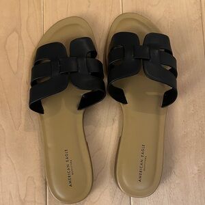 American Eagle Outfitters Black and Tan Slide Sandals
